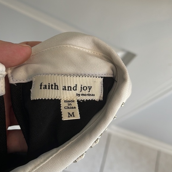 Faith and Joy women’s 3/4 sleeve top - Picture 5 of 8